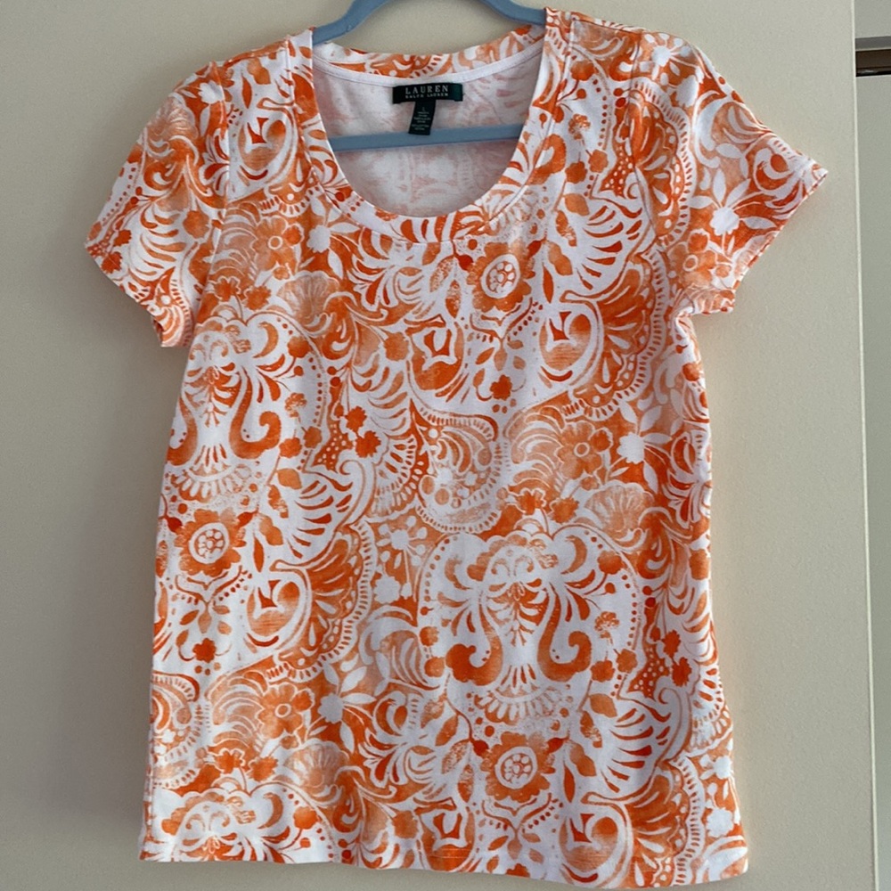 Beautiful Ralph Lauren top. Size L